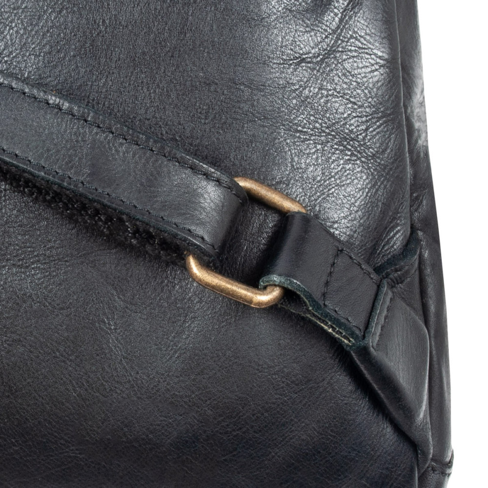 Вінтажний шкіряний рюкзак Ashwood Ruben (Black)